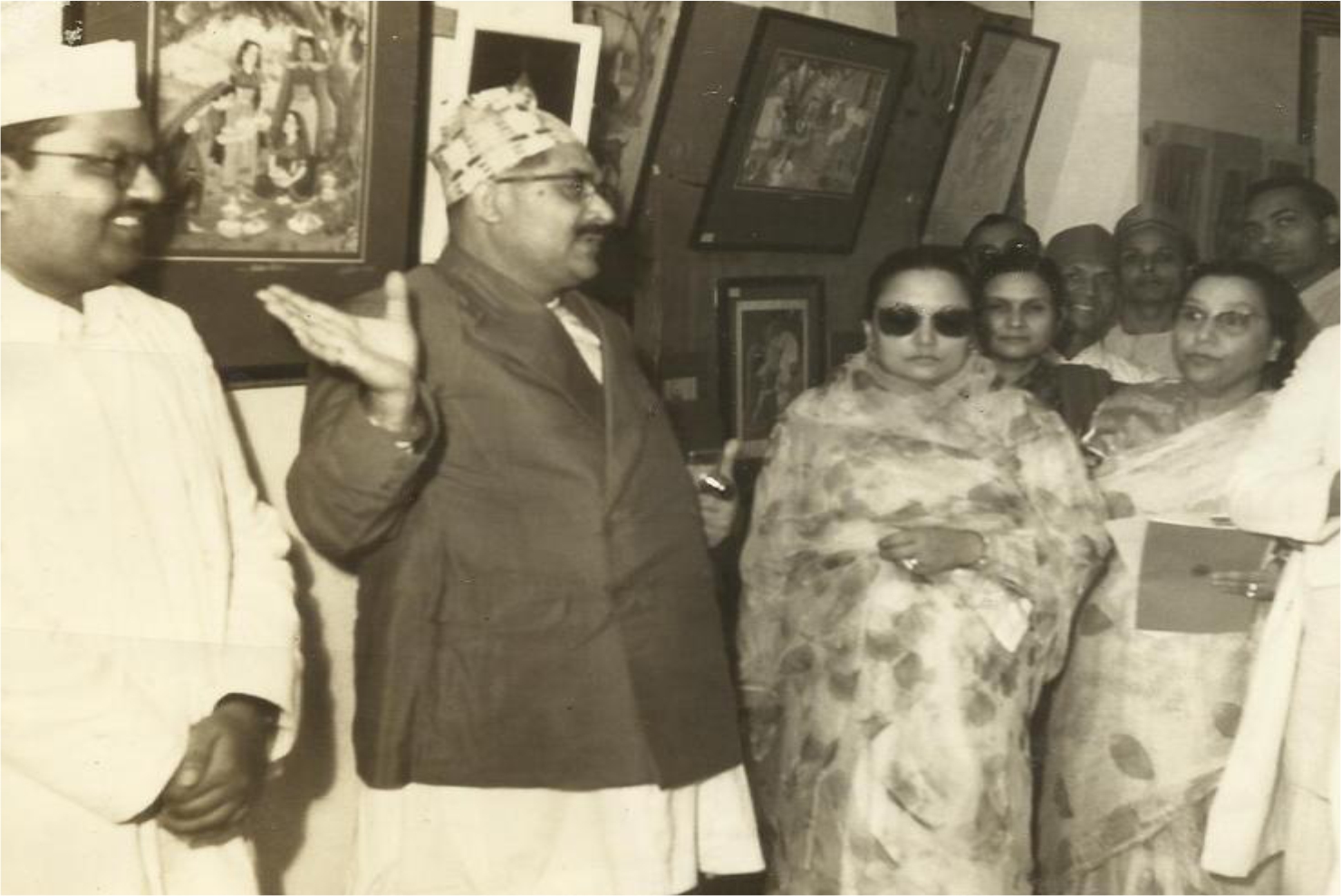 Rani Jagdambakumariji - Nepal - 1961 - Visit Vidyamandir Trust, Palanpur